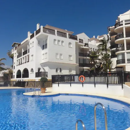 Holidays In Puerta Del Mar Ref2065 Sitio de Calahonda